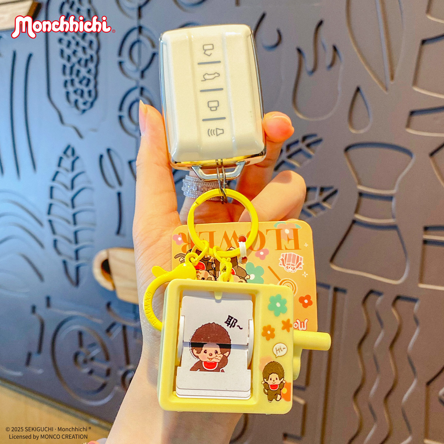 Monchhichi Hand Crank Flip Toy – Mini Backpack Purse recenzja i cena
